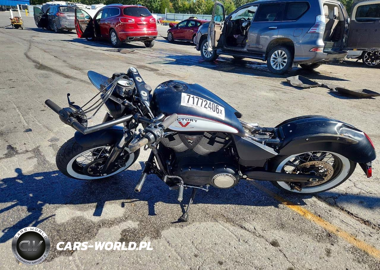 2016 Victory Motorcycles High-Ball VIN:5VPWB36N3G3049602 - 3