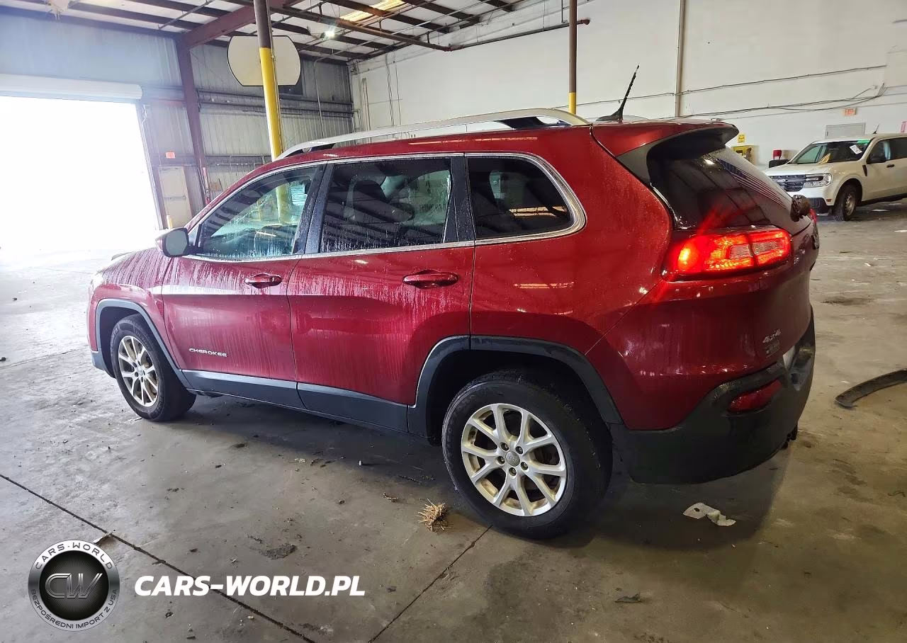 2015 Jeep Cherokee Latitude VIN:1C4PJMCB1FW594569 - 2