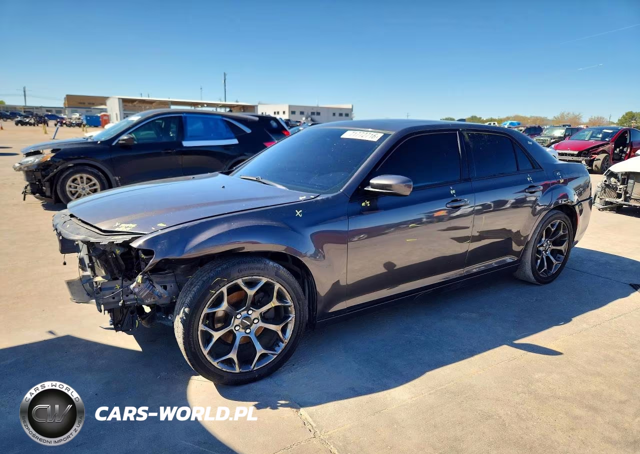 2016 Chrysler 300 S – zdjęcie 1 z 13