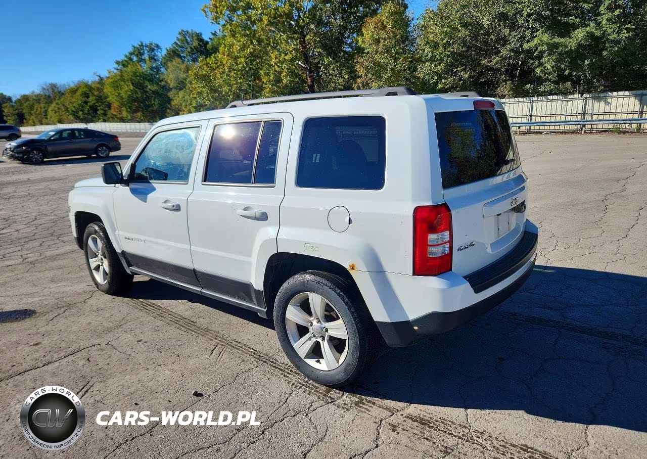 2014 Jeep Patriot Sport VIN:1C4NJRBB2ED842747 - 2