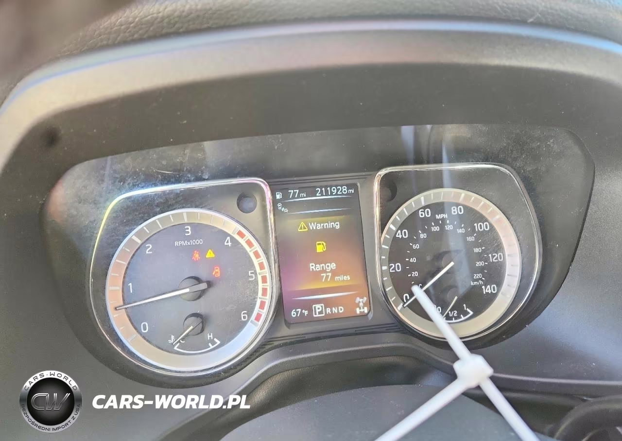 2018 Nissan Titan Xd Sv VIN:1N6BA1F47JN529940 - 9