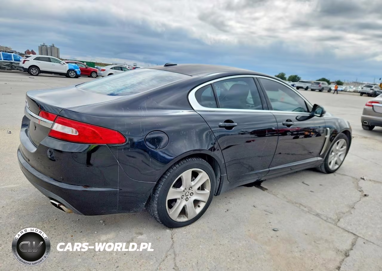 2010 Jaguar Xf Luxury VIN:SAJWA0FA6AHR66803 - 3