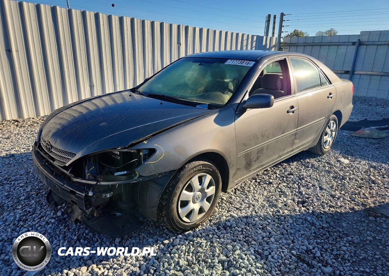 2004 Toyota Camry Le VIN:4T1BE32KX4U830585 - 1