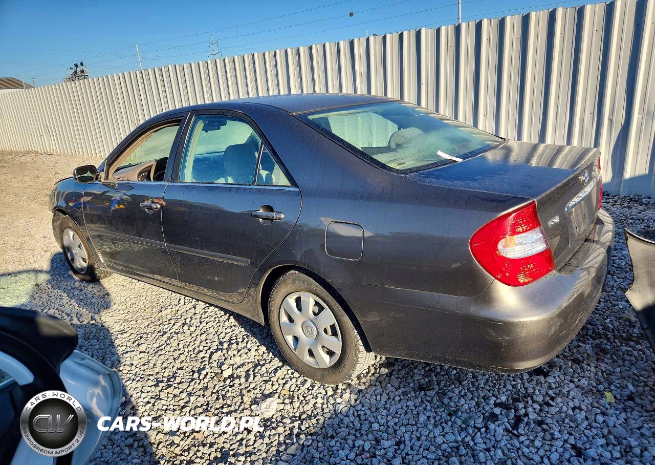 2004 Toyota Camry Le VIN:4T1BE32KX4U830585 - 2