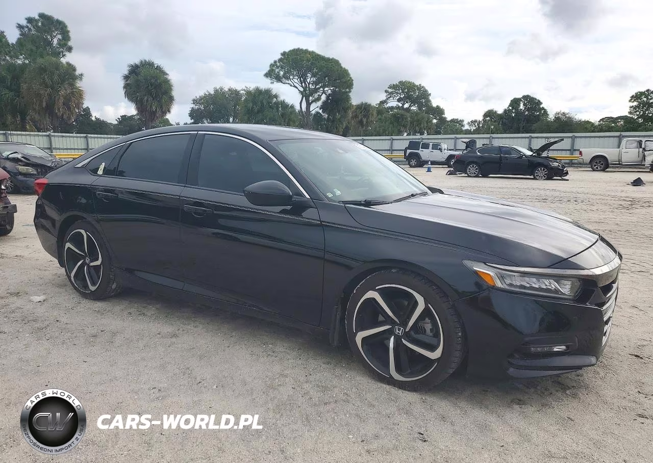 2018 Honda Accord Sport VIN:1HGCV1F38JA133138 - 4
