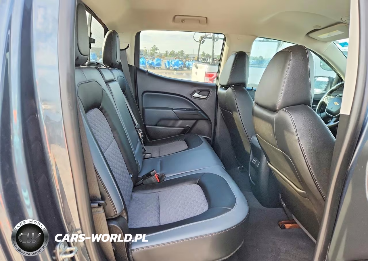 2020 Chevrolet Colorado Z71 VIN:1GCGTDEN8L1108706 - 10