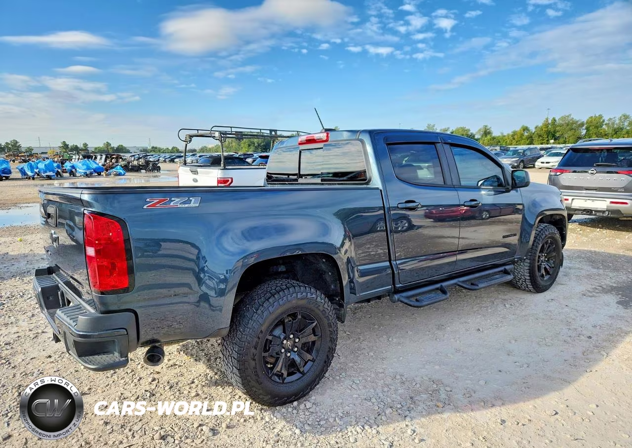 2020 Chevrolet Colorado Z71 VIN:1GCGTDEN8L1108706 - 3