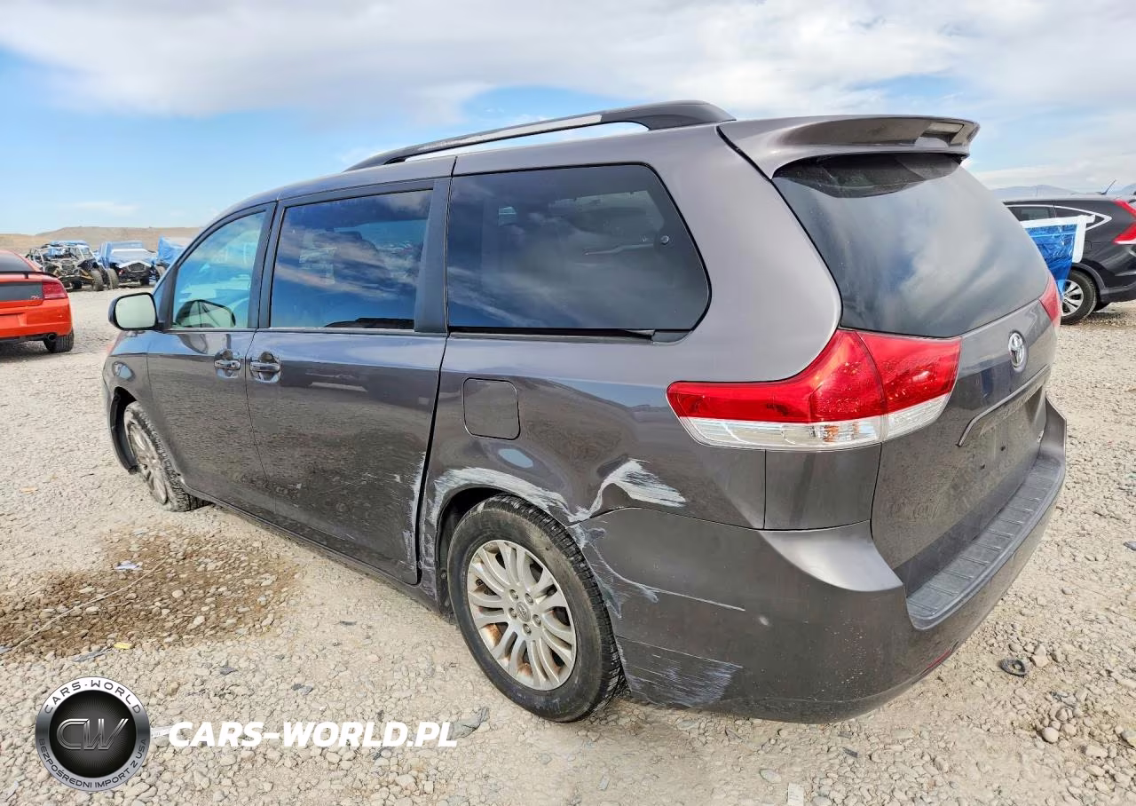 2011 Toyota Sienna Xle 8-Passenger VIN:5TDYK3DC1BS144529 - 2