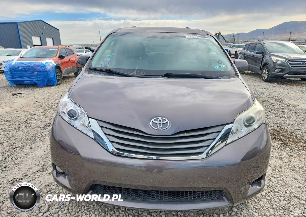 2011 Toyota Sienna Xle 8-Passenger VIN:5TDYK3DC1BS144529 - 5