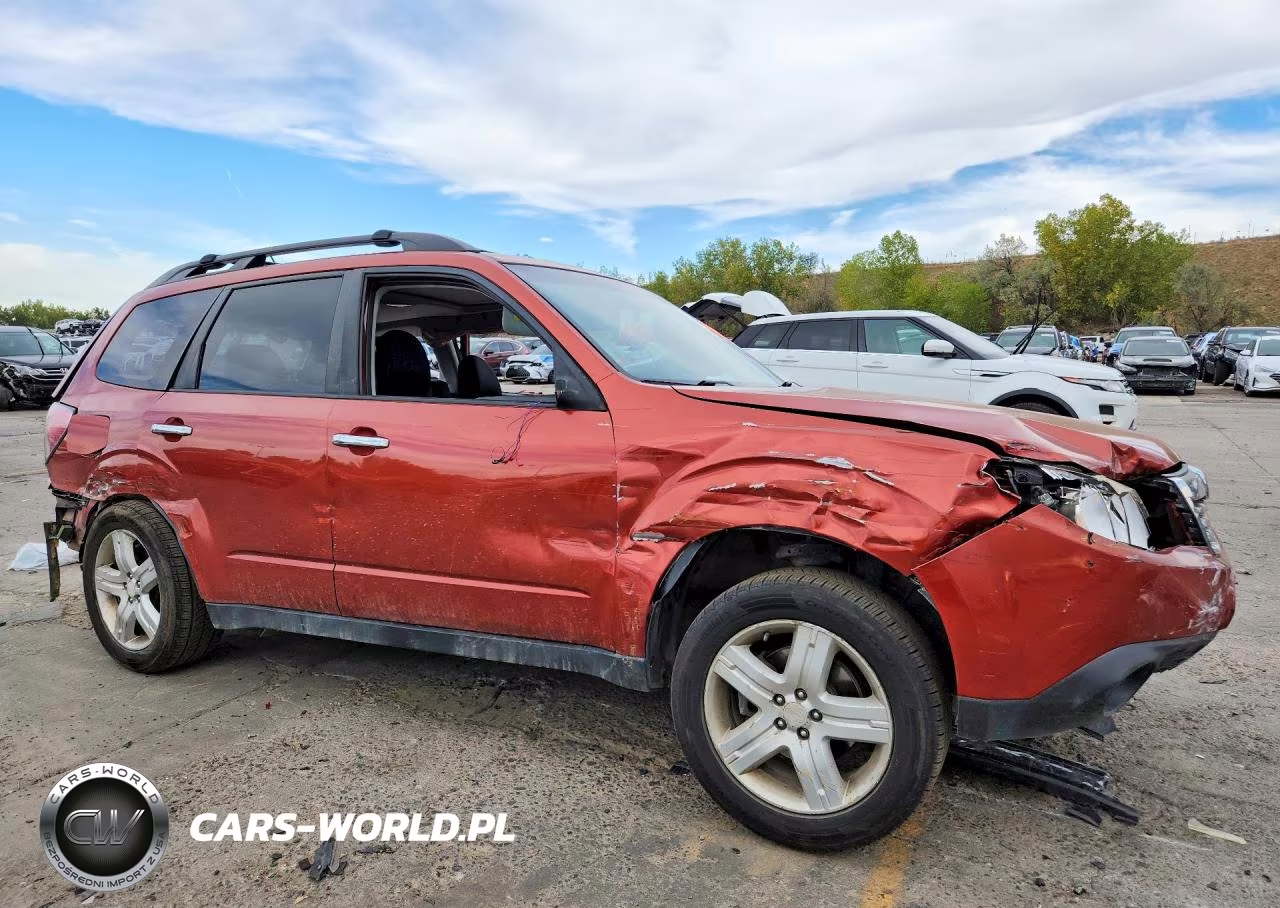 2010 Subaru Forester 2.5X Premium VIN:JF2SH6CC6AH766541 - 4