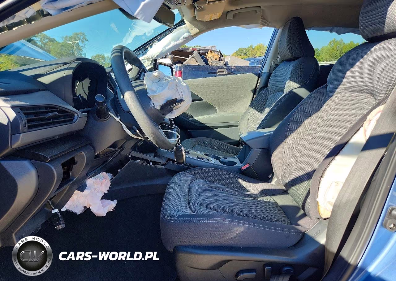 2024 Subaru Crosstrek Premium VIN:JF2GUADCXRH265120 - 7