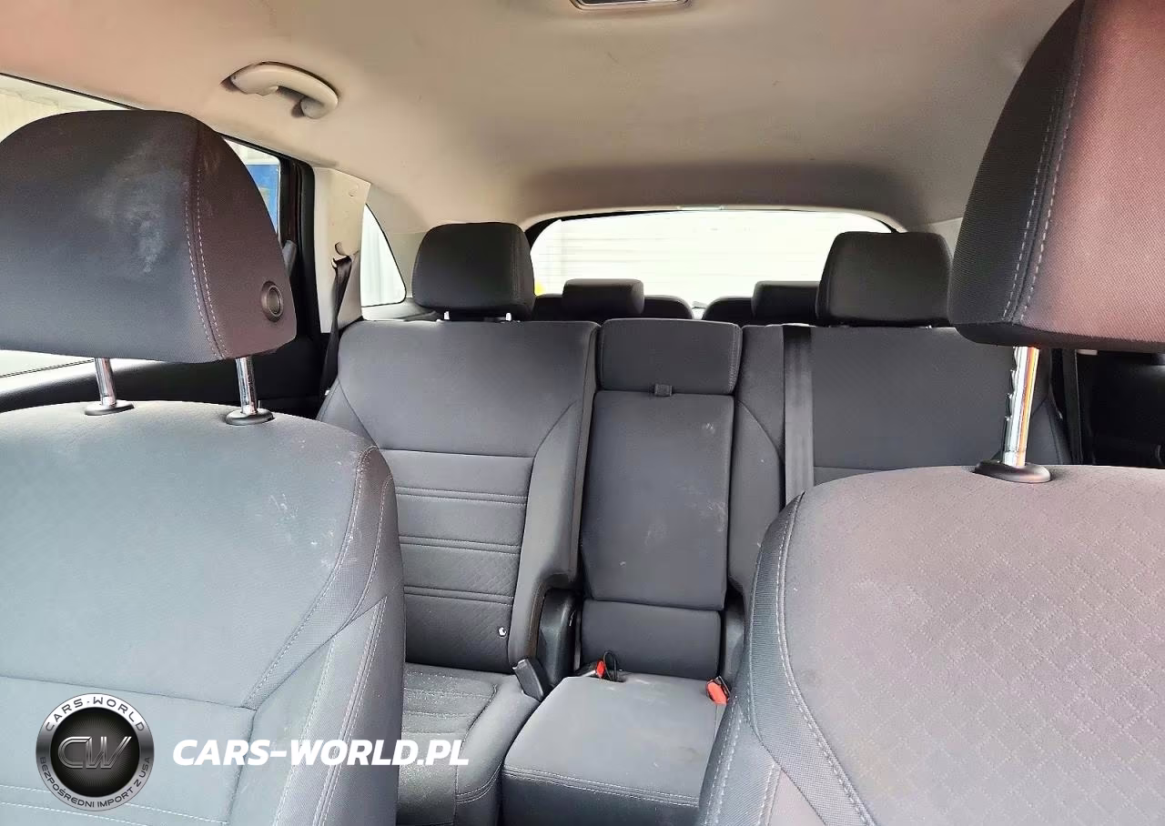 2019 Kia Sorento Lx VIN:5XYPG4A39KG452875 - 10