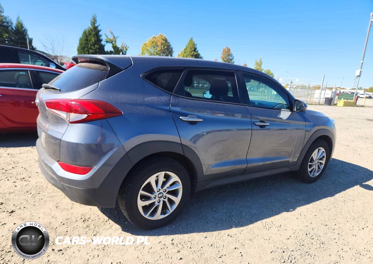 2018 Hyundai Tucson Se VIN:KM8J2CA49JU683548 - 3