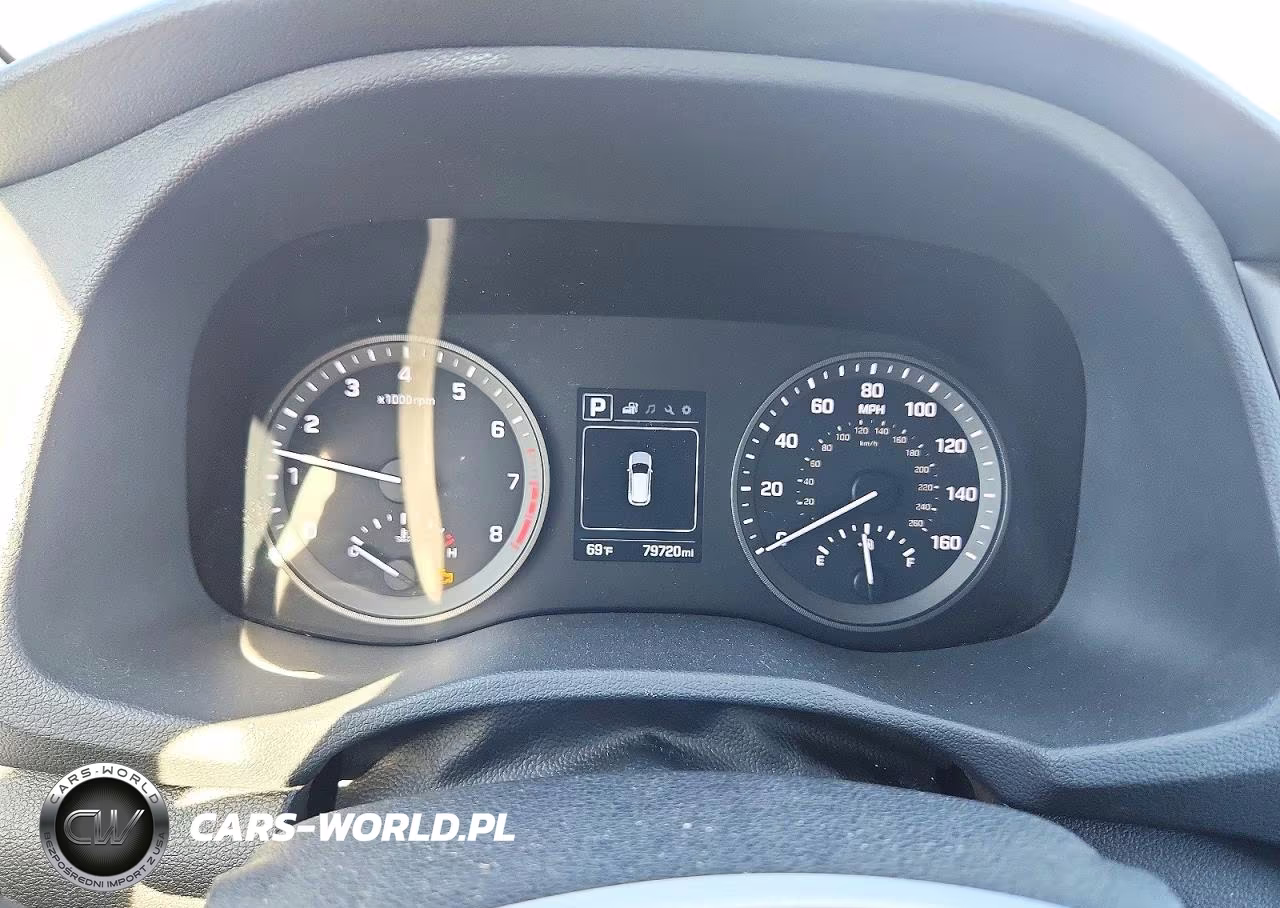 2018 Hyundai Tucson Se VIN:KM8J2CA49JU683548 - 9