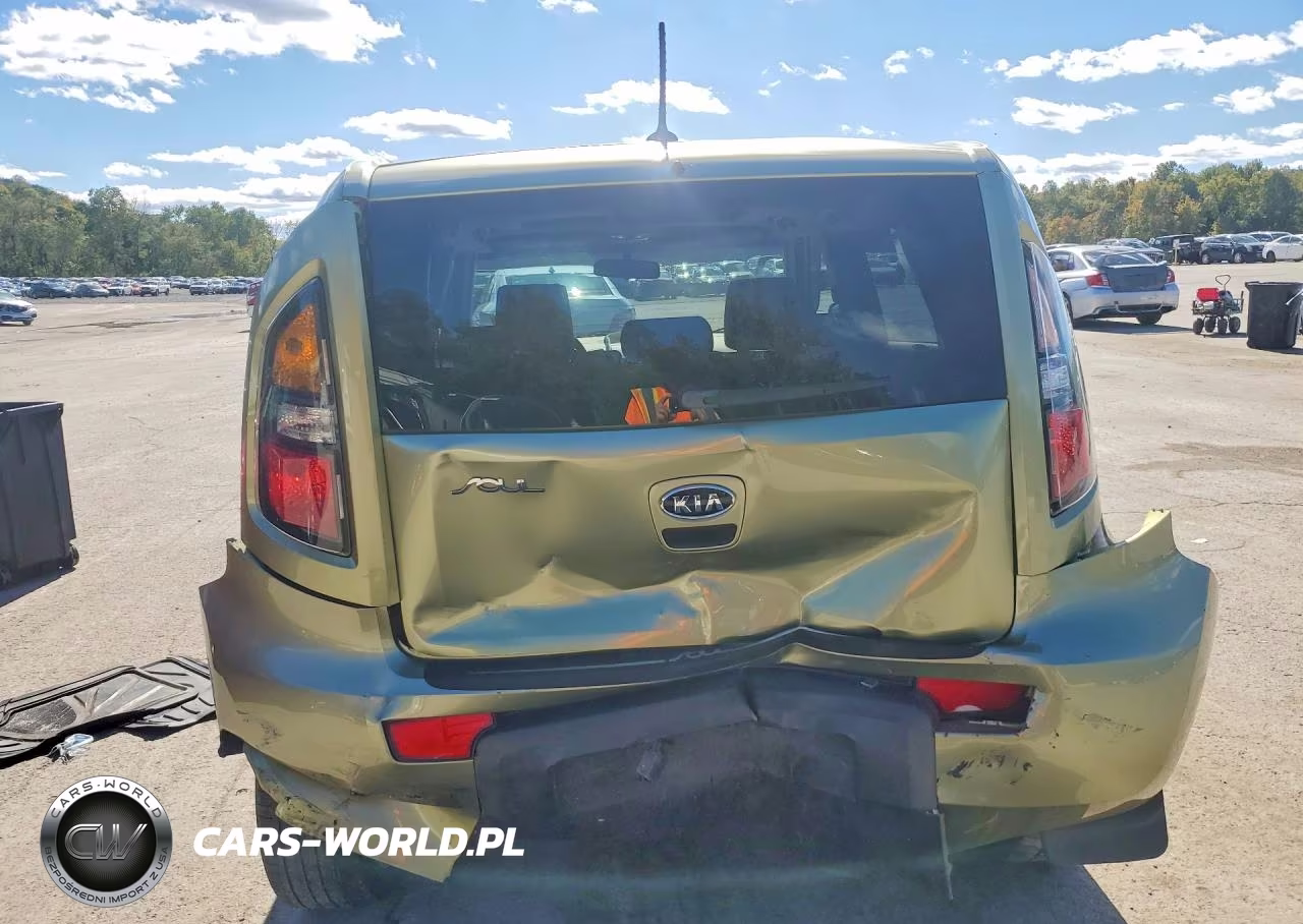 2010 Kia Soul + VIN:KNDJT2A28A7098257 - 6