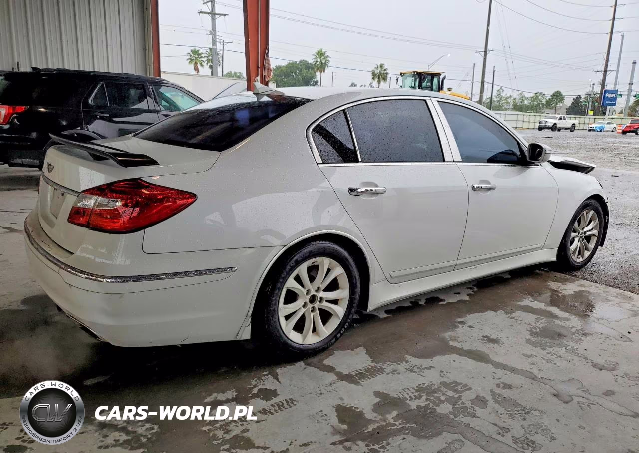 2013 Hyundai Genesis 3.8L VIN:KMHGC4DD2DU237156 - 3