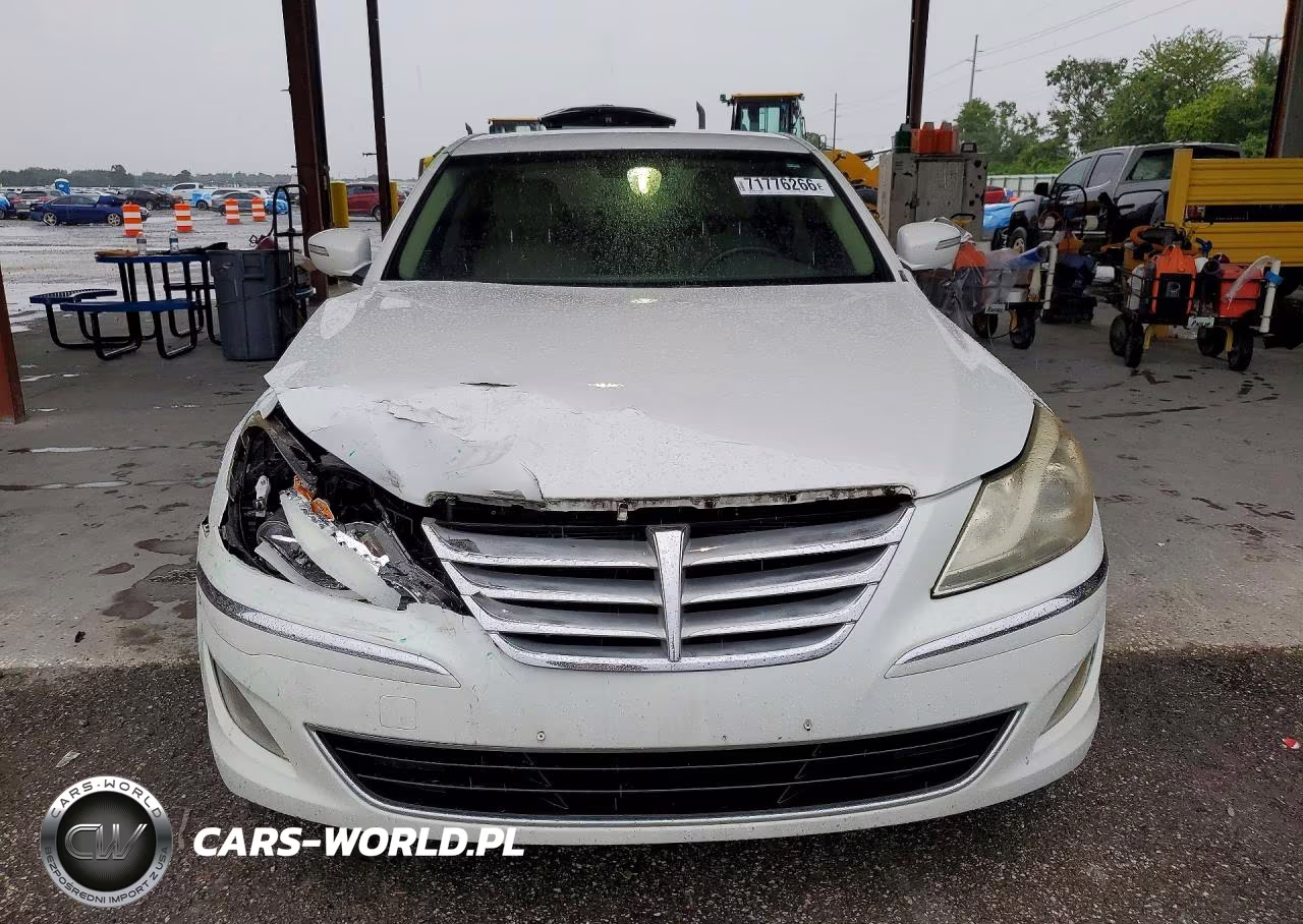 2013 Hyundai Genesis 3.8L VIN:KMHGC4DD2DU237156 - 5