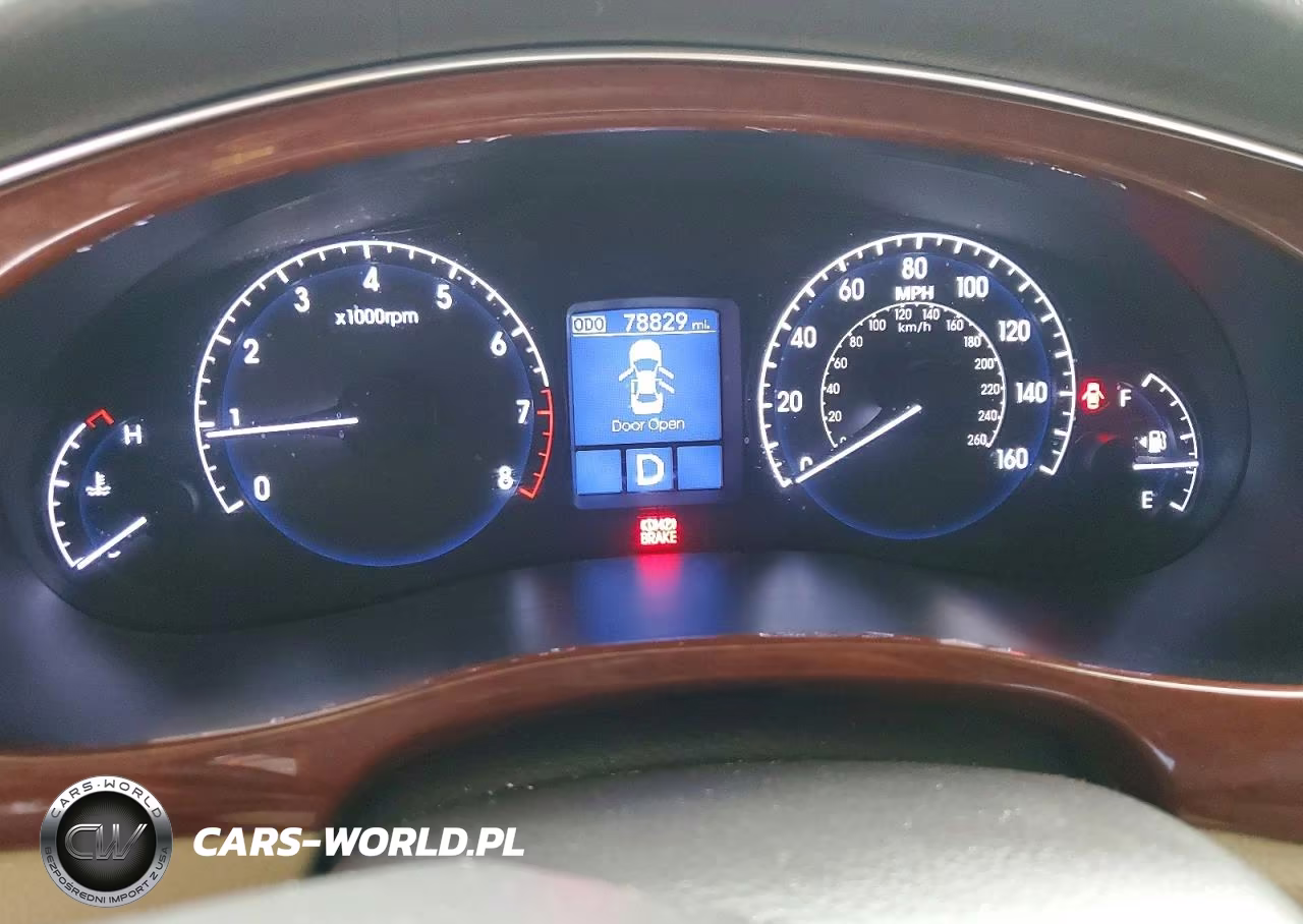 2013 Hyundai Genesis 3.8L VIN:KMHGC4DD2DU237156 - 9