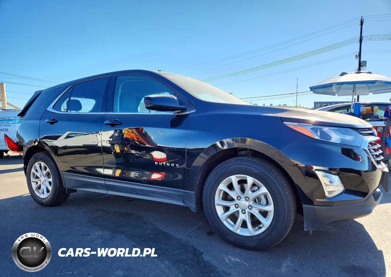 2020 Chevrolet Equinox Lt VIN:2GNAXKEV8L6146083 - 4