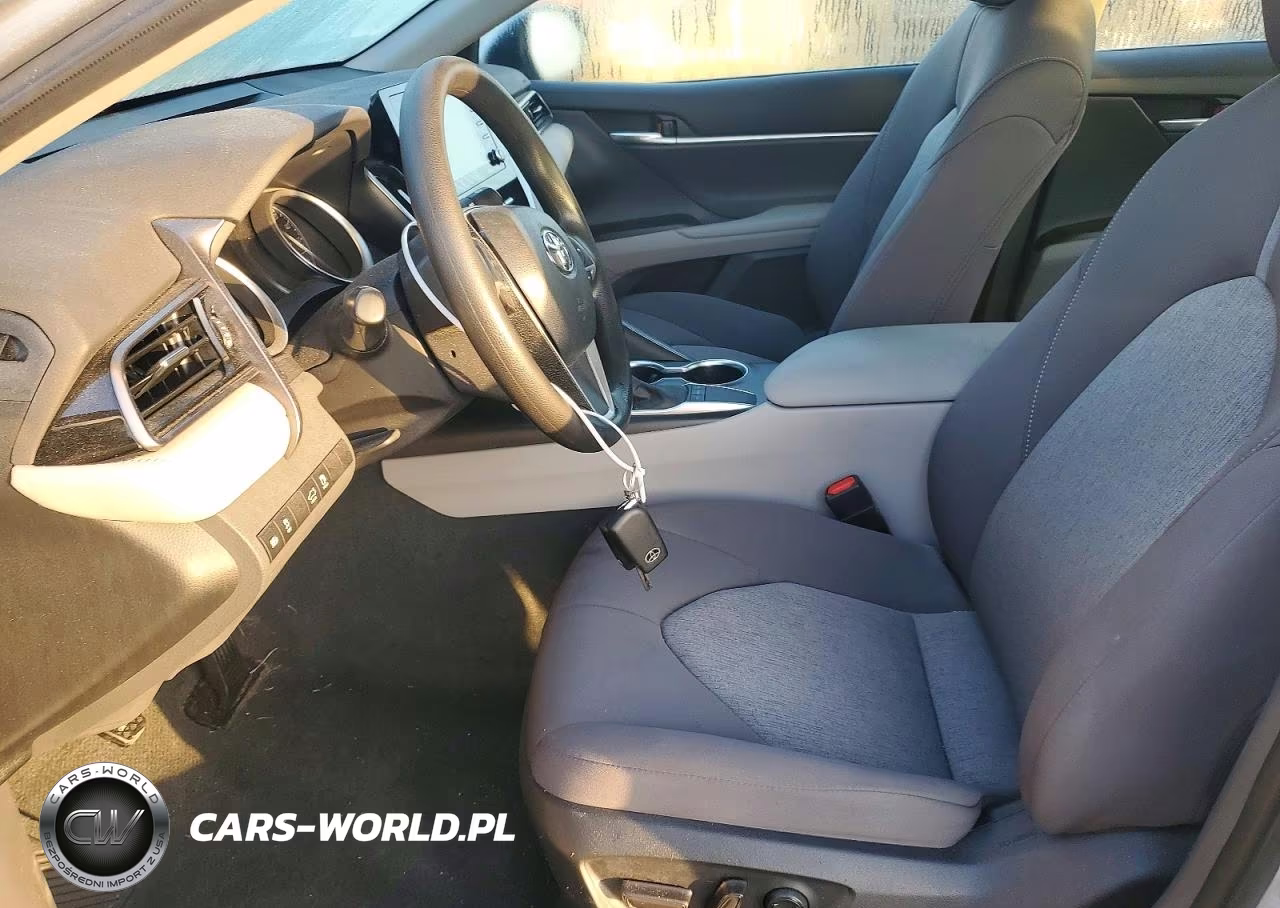 2023 Toyota Camry Le VIN:4T1C11AKXPU832931 - 7