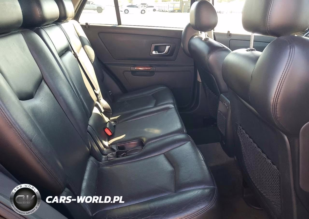 2004 Cadillac Srx VIN:1GYDE637740120411 - 10