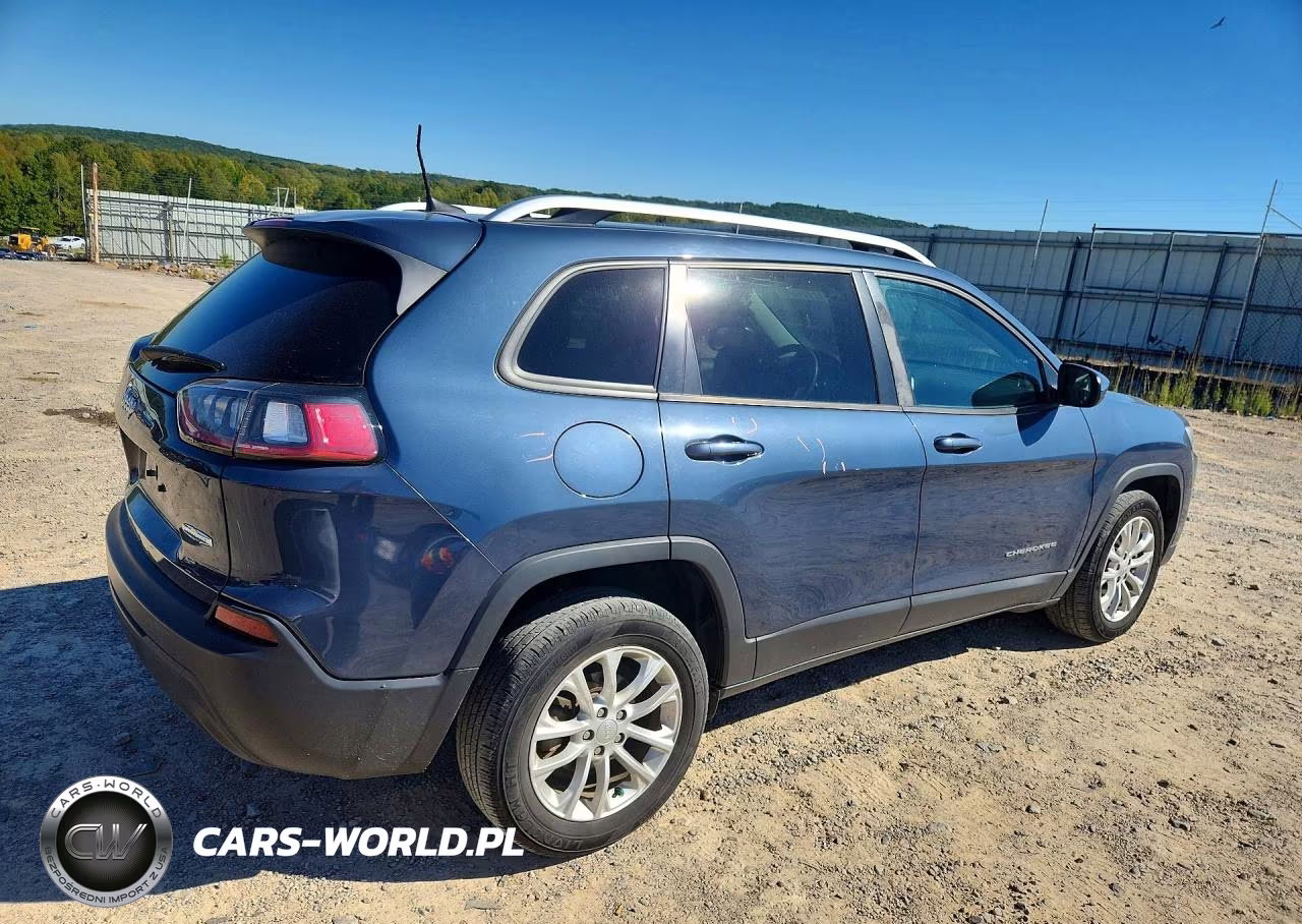 2020 Jeep Cherokee Latitude VIN:1C4PJLCB1LD620203 - 3
