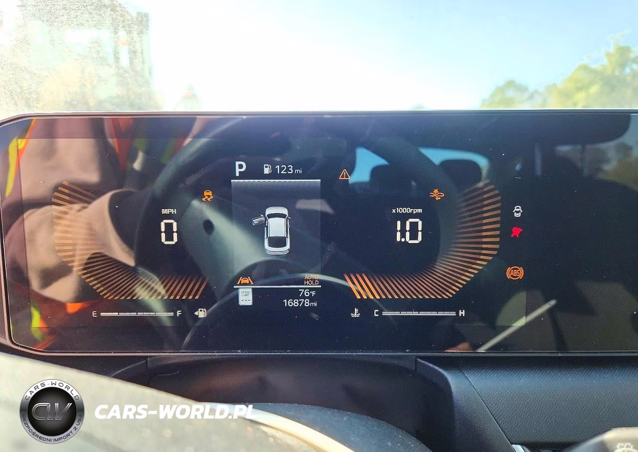 2025 Kia K4 Lxs VIN:3KPFT4DE6SE158335 - 9