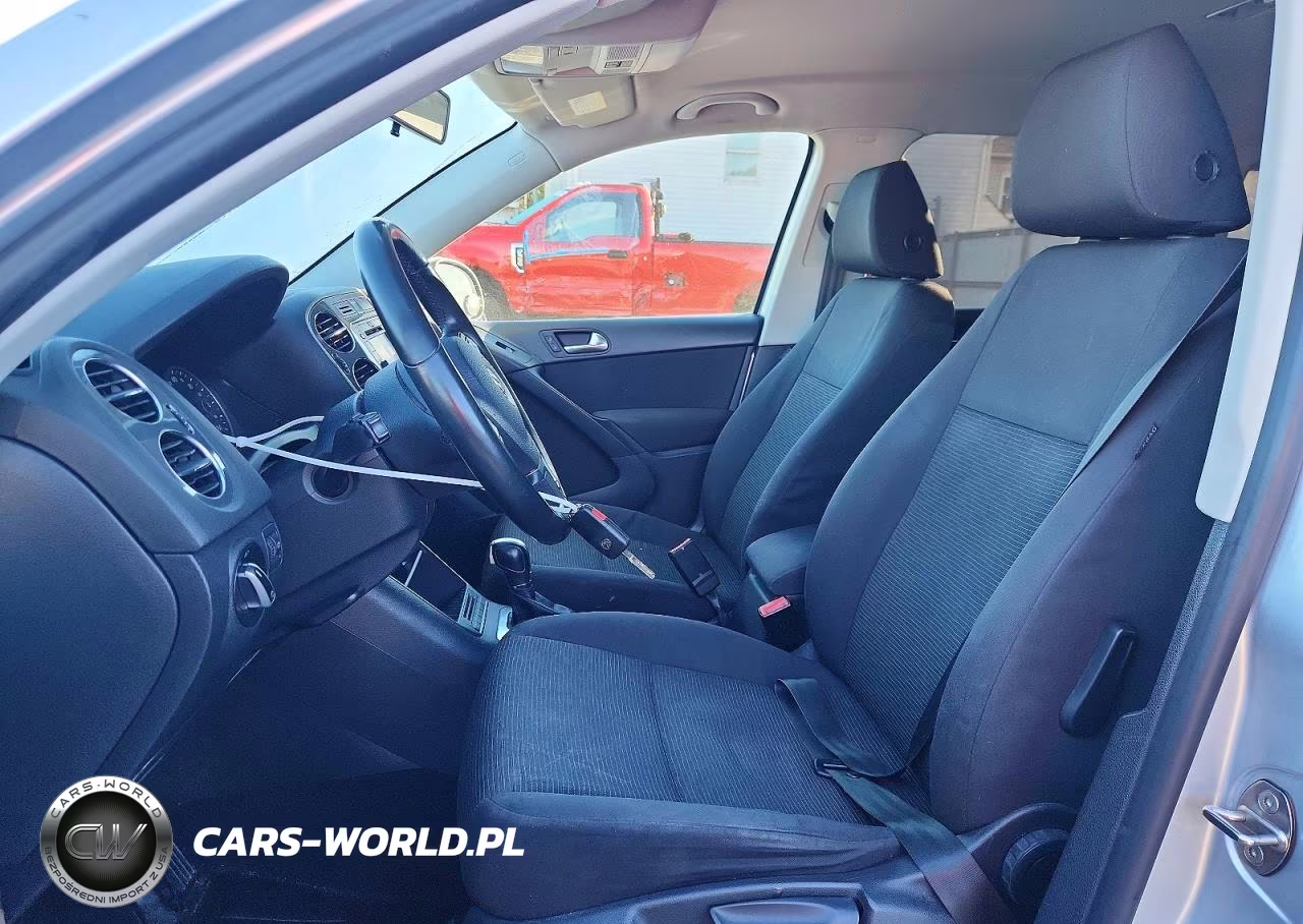 2013 Volkswagen Tiguan S VIN:WVGAV7AX2DW502081 - 7