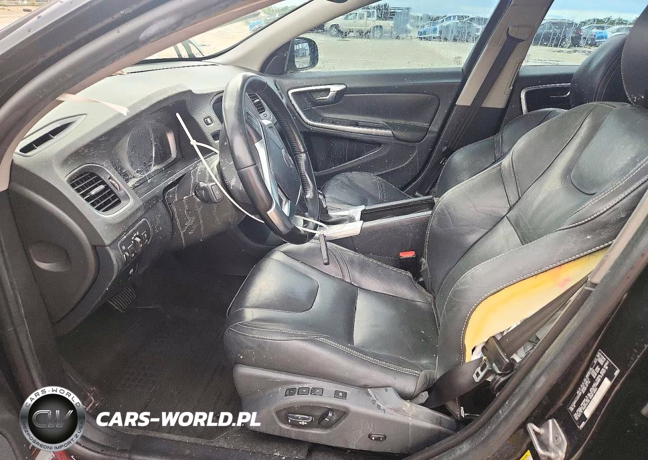 2018 Volvo S60 Dynamic VIN:YV140MTLXJ2451628 - 7