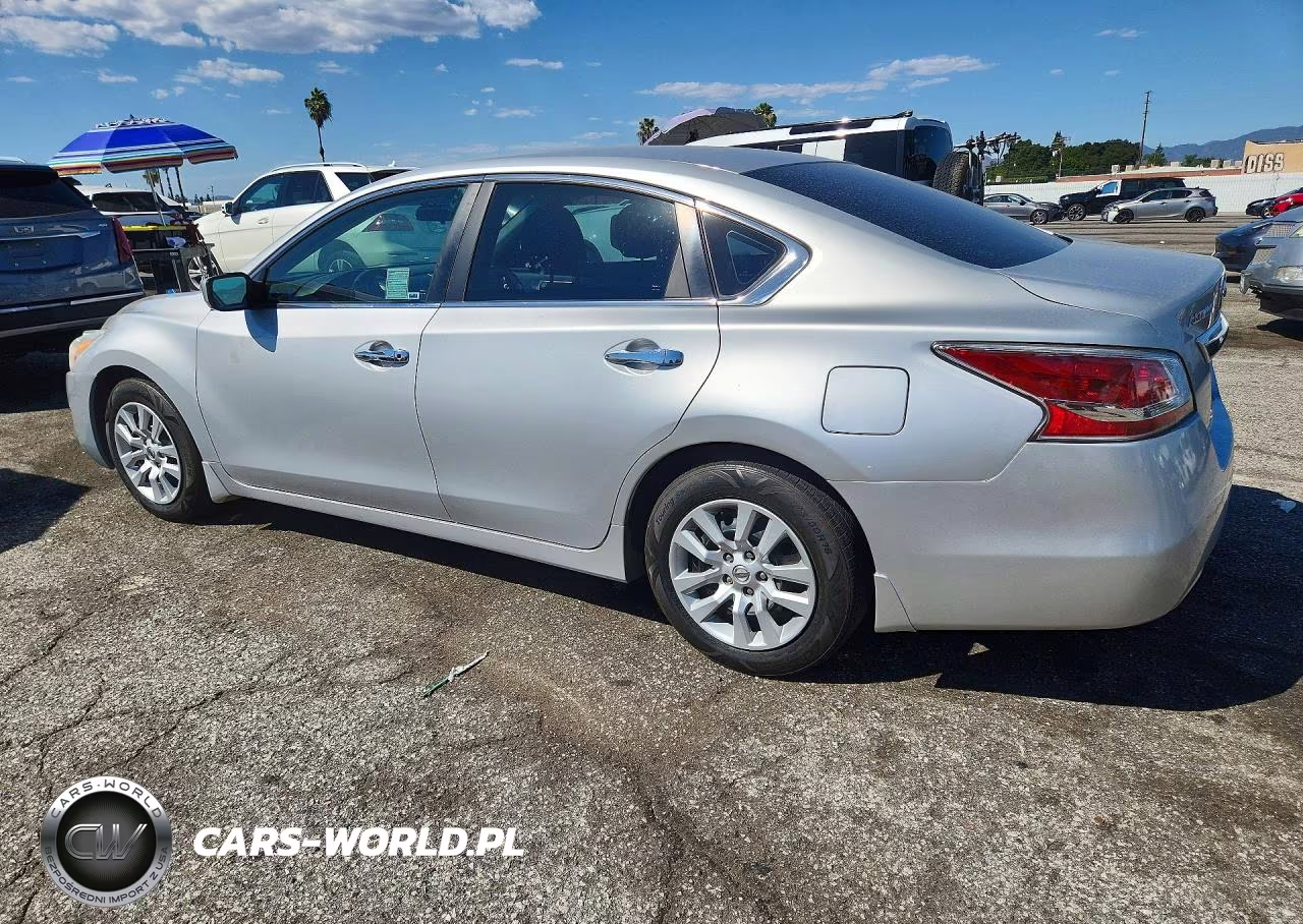 2015 Nissan Altima 2.5 S VIN:1N4AL3AP8FN363026 - 2