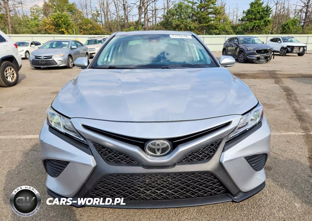 2019 Toyota Camry Se VIN:4T1B11HK4KU746105 - 5