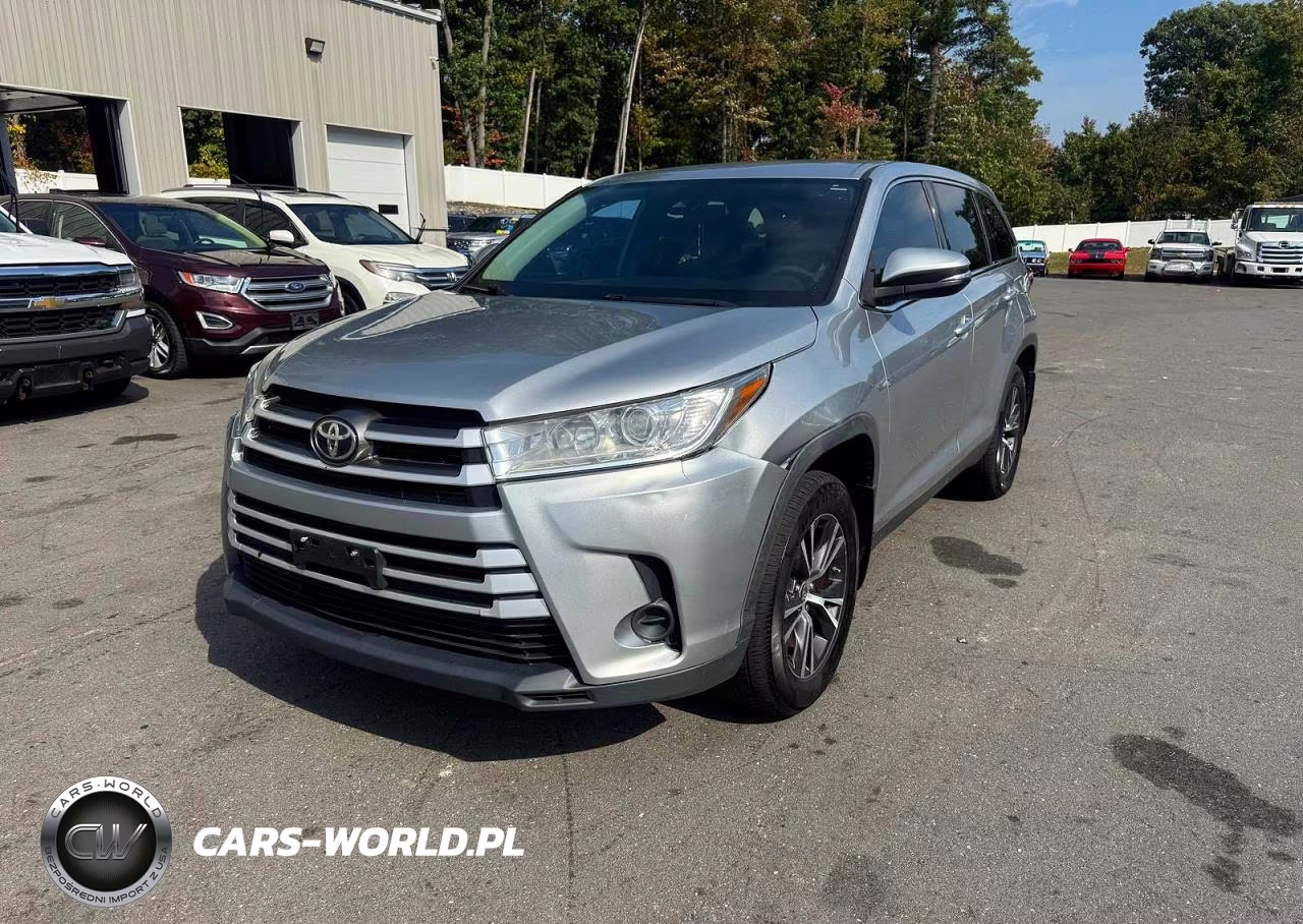 2019 Toyota Highlander Le