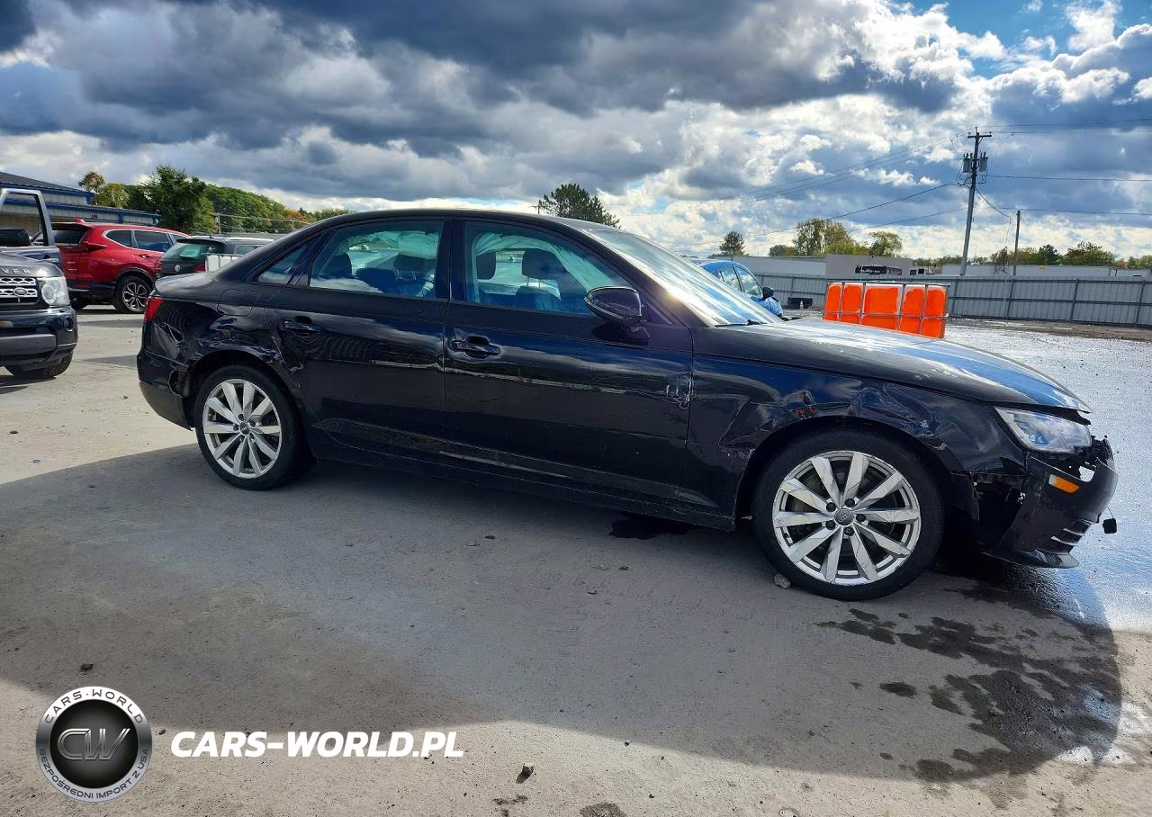 2017 Audi A4 Premium VIN:WAUANAF44HN002139 - 4