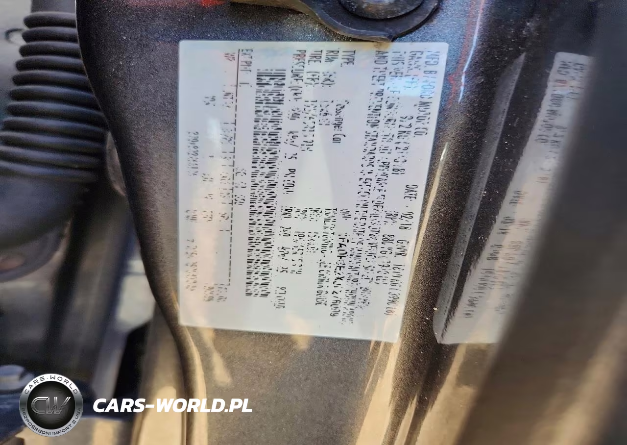 2018 Ford Focus S VIN:1FADP3E2XJL276099 - 12