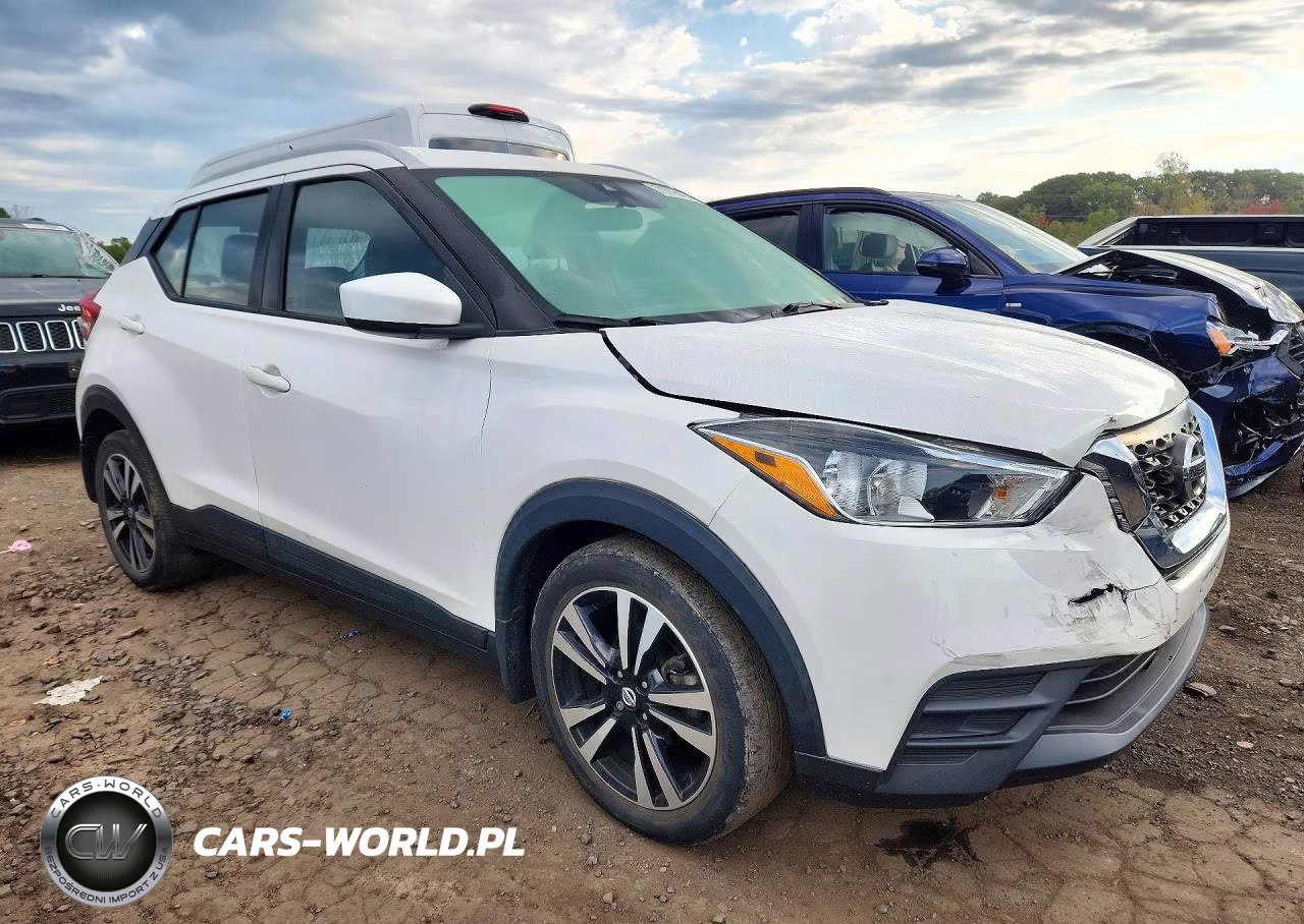 2020 Nissan Kicks Sv VIN:3N1CP5CV2LL544703 - 4