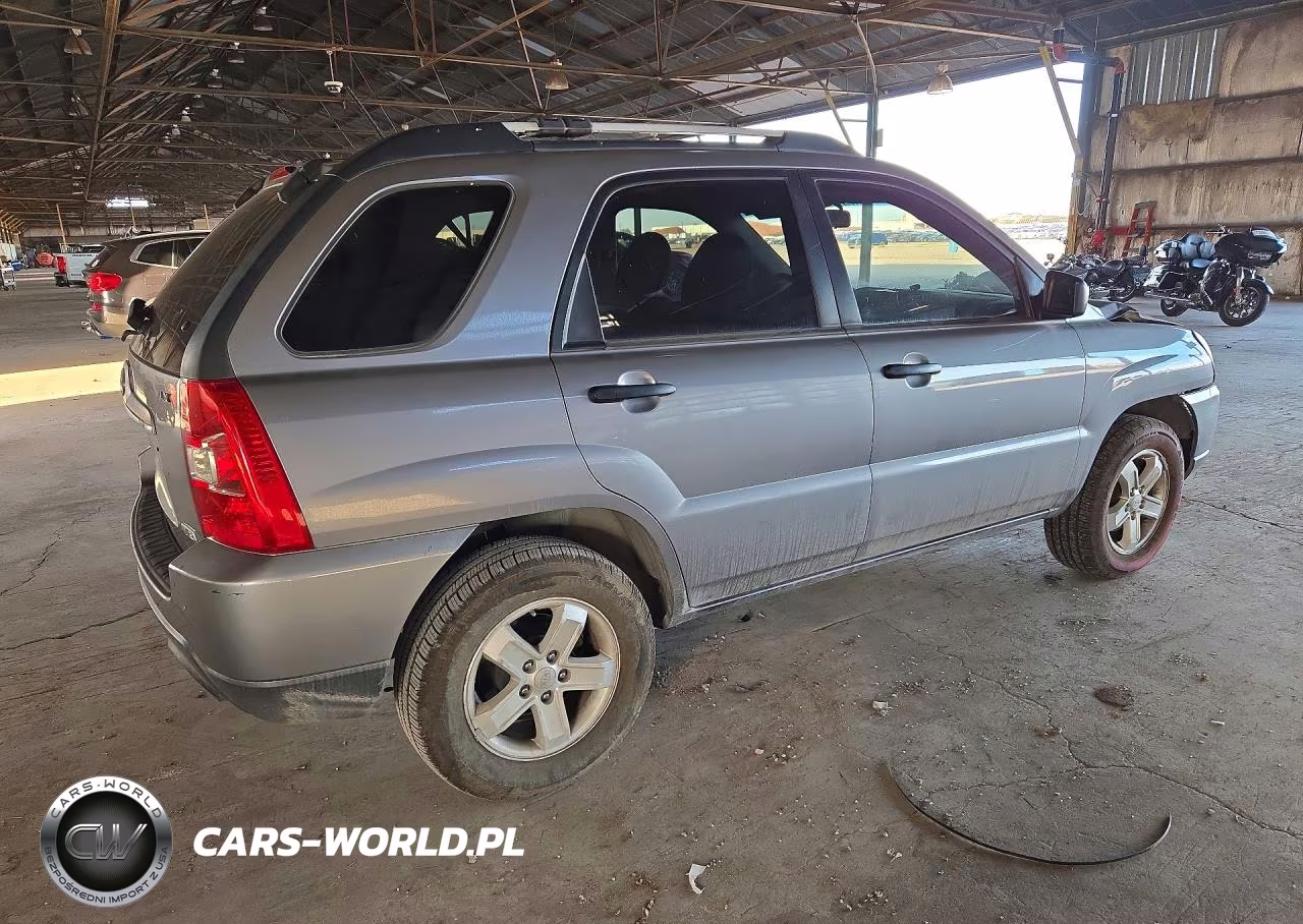 2009 Kia Sportage Lx VIN:KNDJE723X97568802 - 3