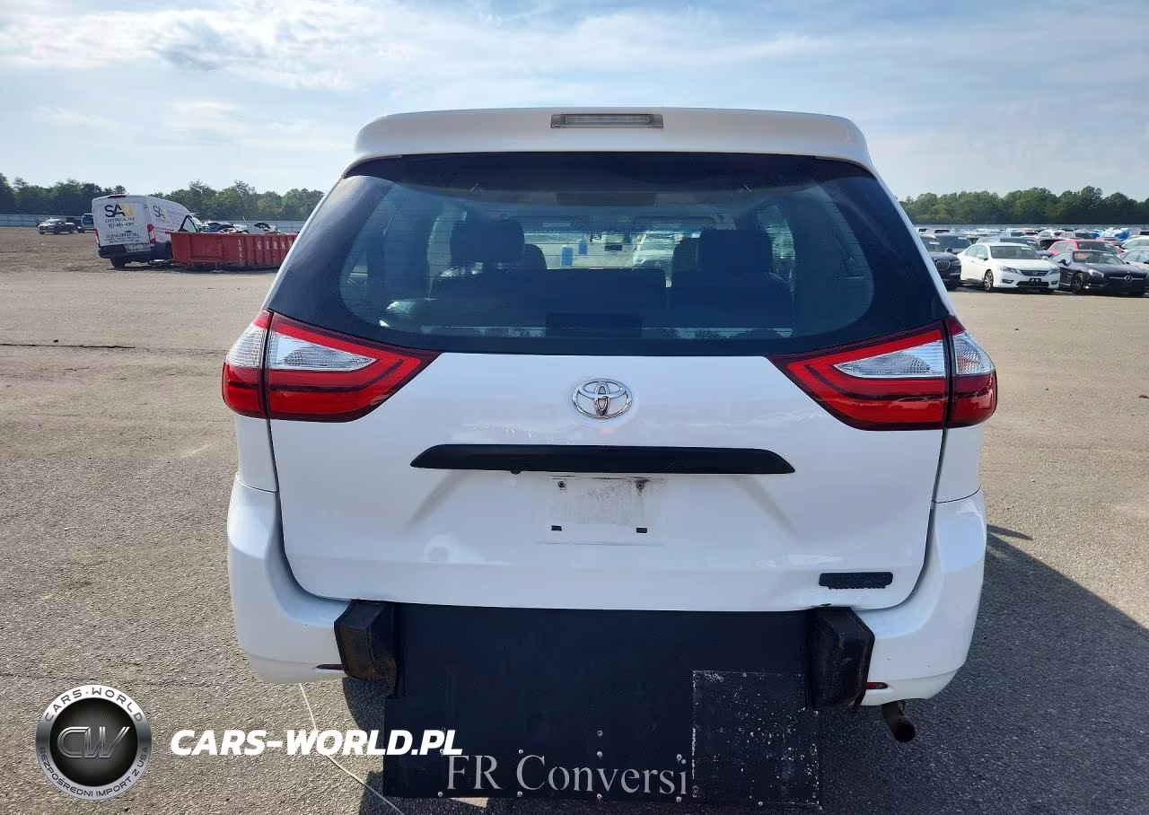 2017 Toyota Sienna L 7-Passenger VIN:5TDZZ3DC9HS819682 - 6
