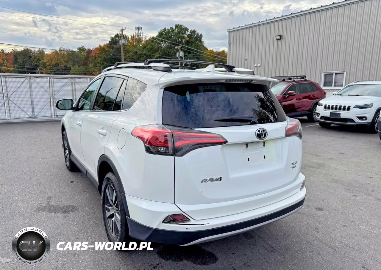 2016 Toyota Rav4 Xle VIN:2T3RFREV9GW517883 - 2