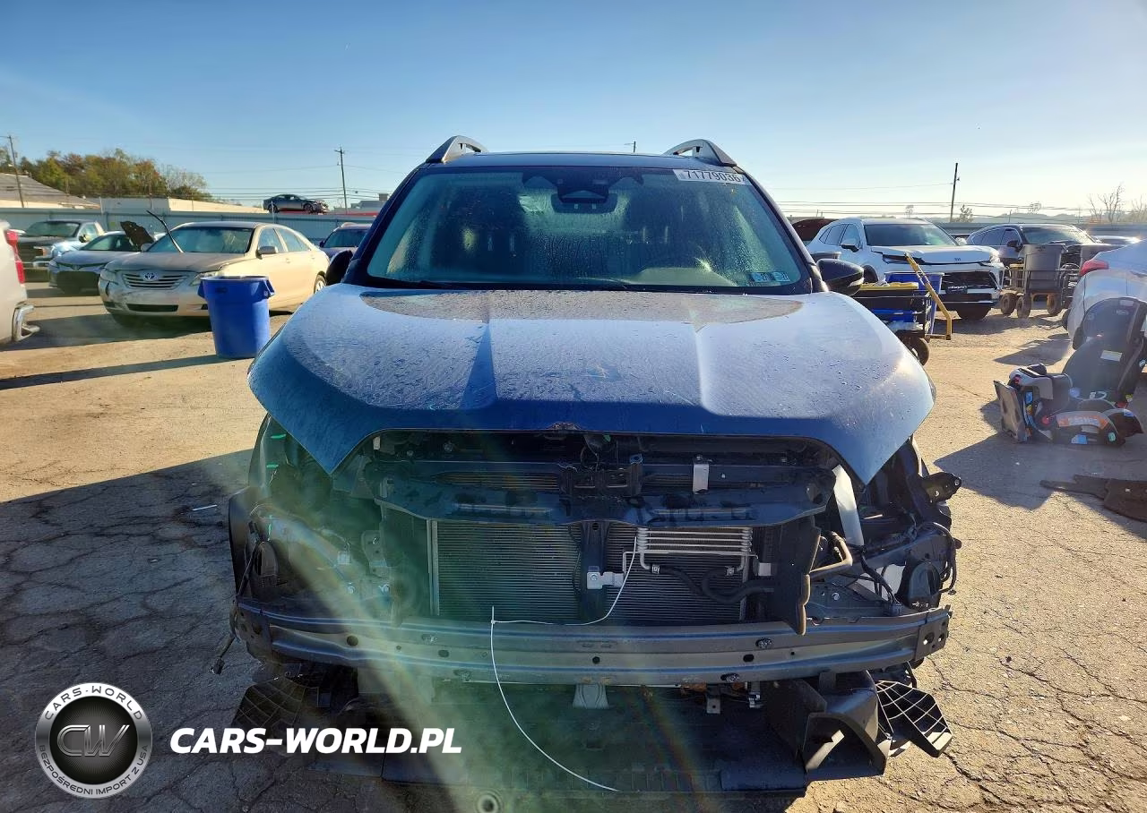 2023 Subaru Ascent Premium VIN:4S4WMAHD9P3439665 - 5
