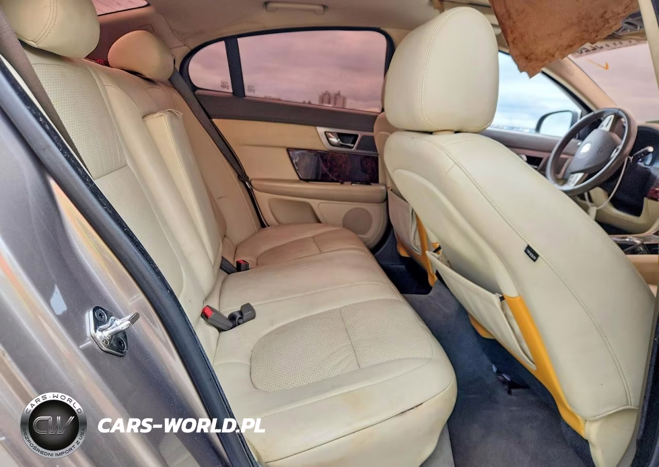 2009 Jaguar Xf Premium Luxury VIN:SAJWA06B79HR26749 - 10