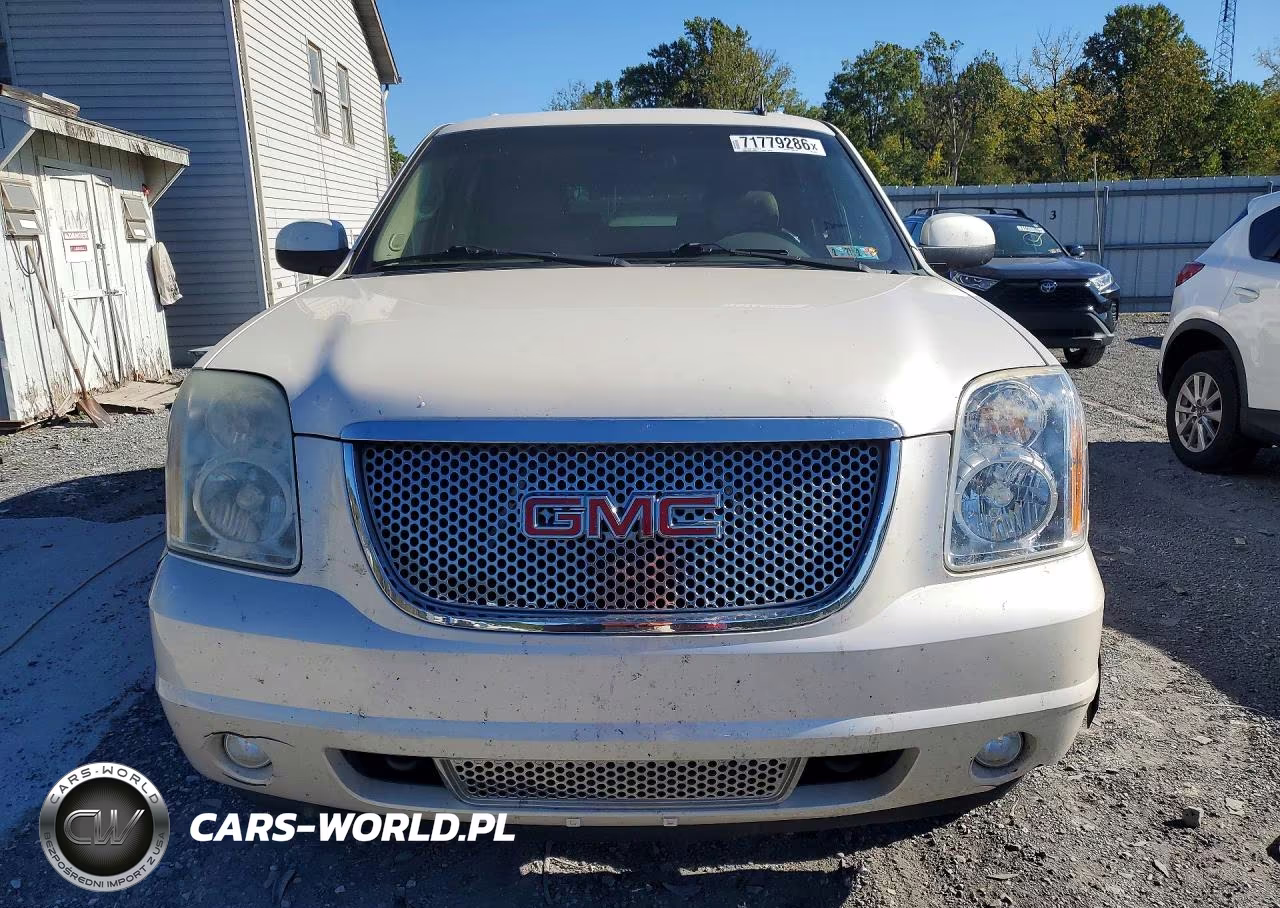 2013 GMC Yukon Denali Hybrid VIN:1GKS2GEJ9DR133617 - 5