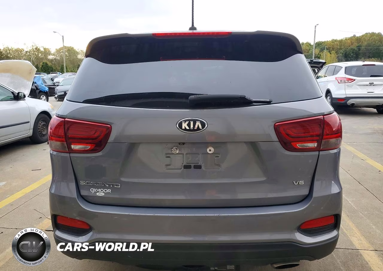 2020 Kia Sorento S VIN:5XYPG4A56LG632947 - 6