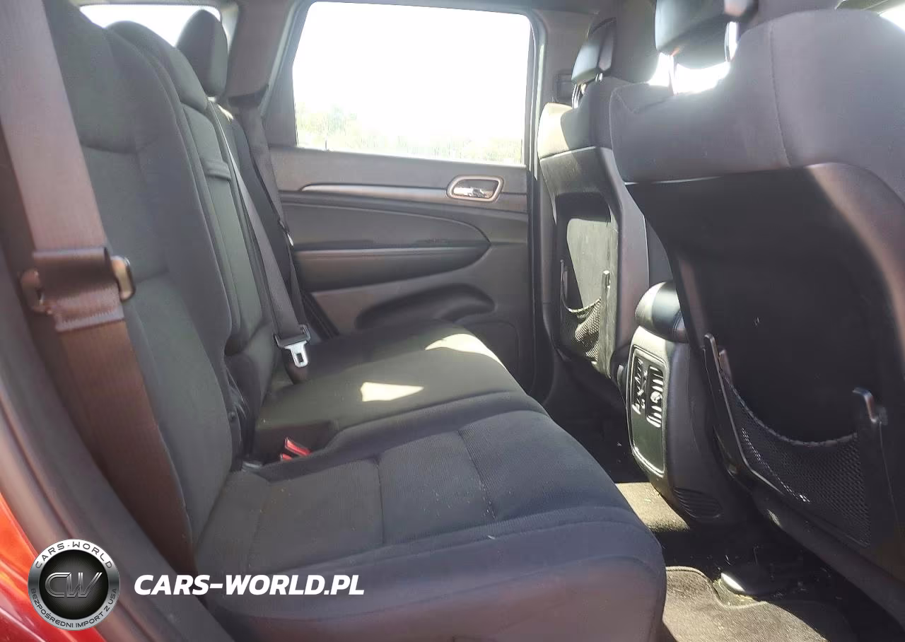 2014 Jeep Grand Cherokee Laredo VIN:1C4RJFAGXEC123426 - 10