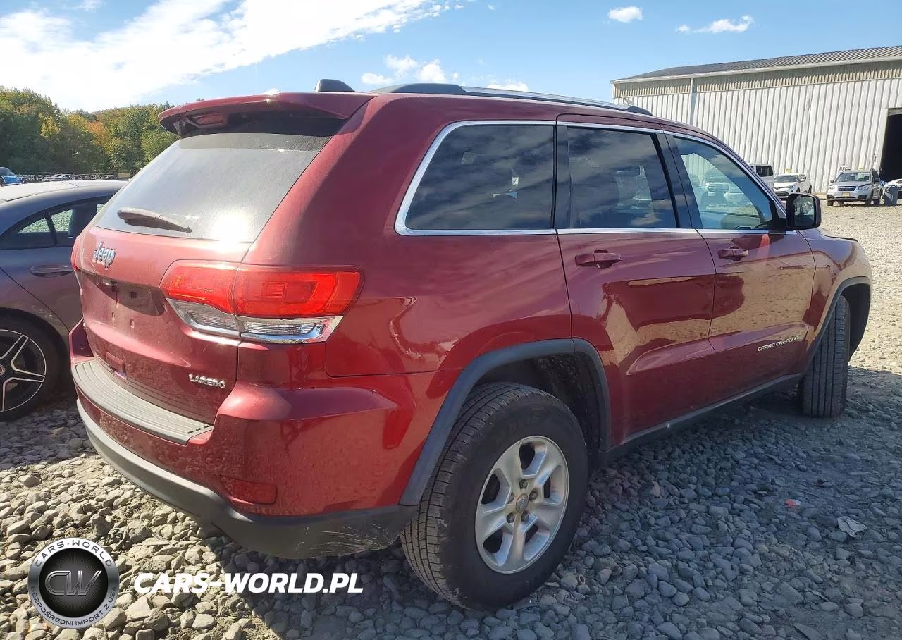 2014 Jeep Grand Cherokee Laredo VIN:1C4RJFAGXEC123426 - 3