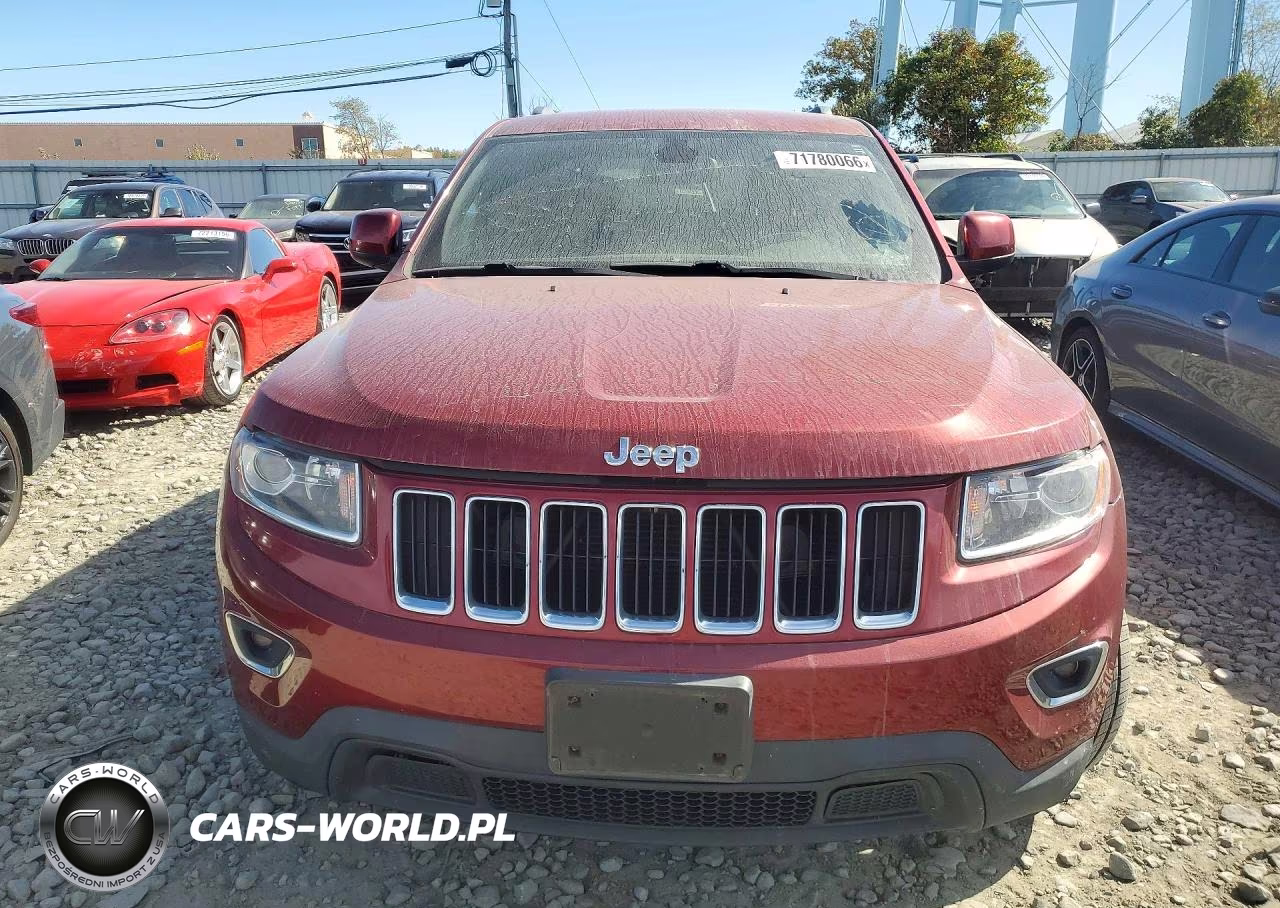 2014 Jeep Grand Cherokee Laredo VIN:1C4RJFAGXEC123426 - 5