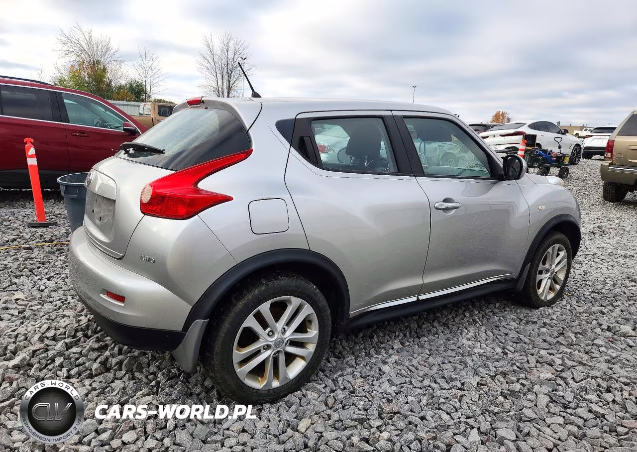 2011 Nissan Juke S VIN:JN8AF5MV3BT005219 - 3