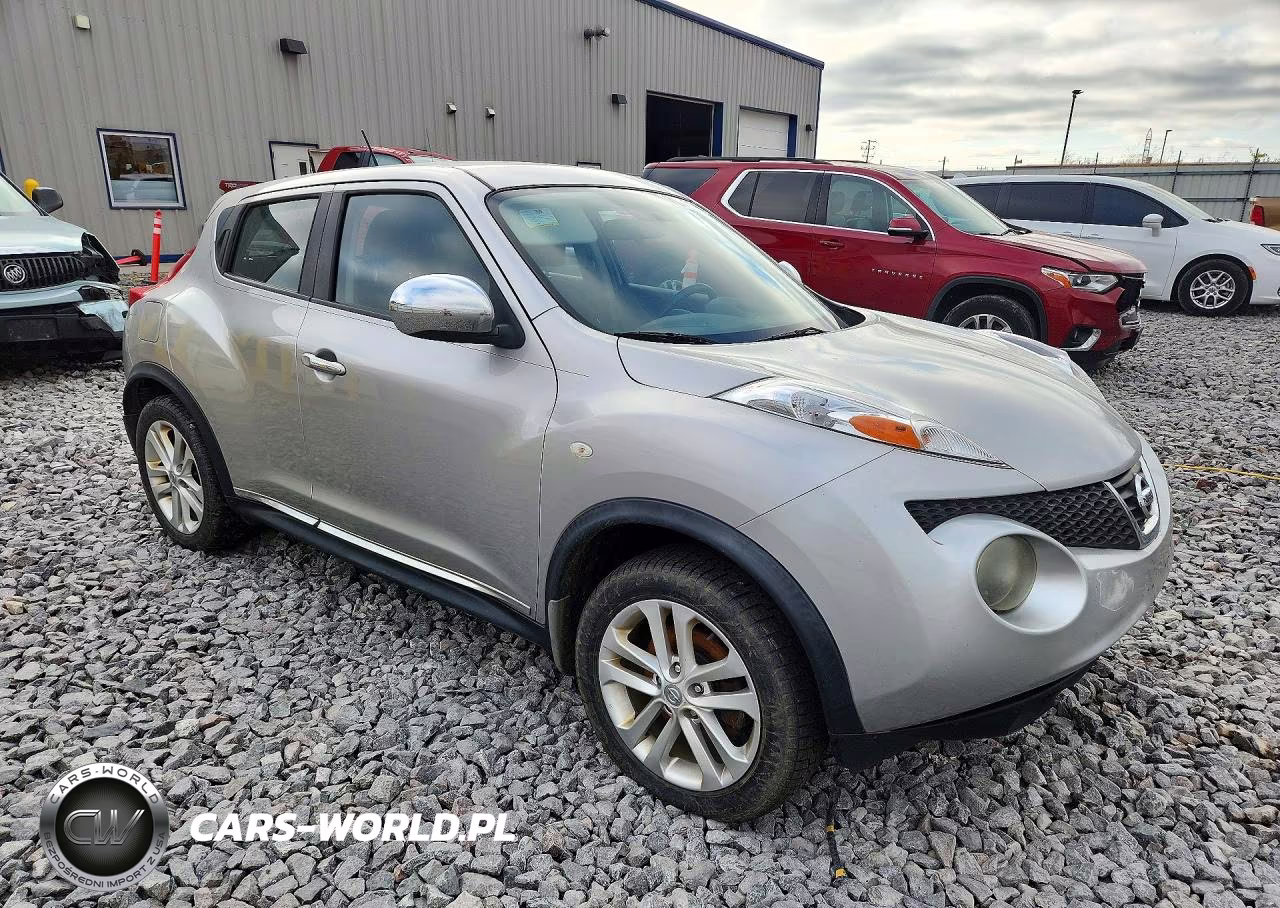 2011 Nissan Juke S VIN:JN8AF5MV3BT005219 - 4