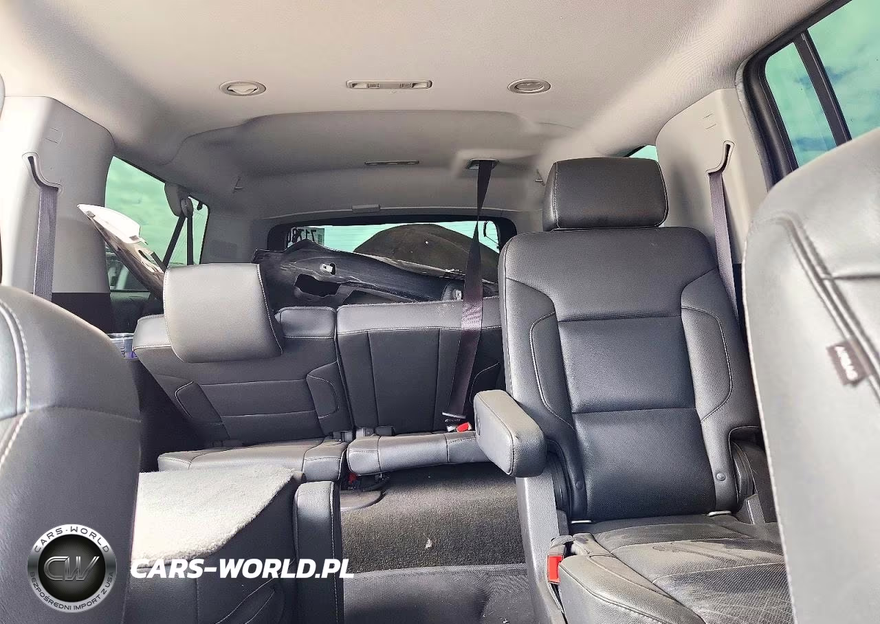 2017 Chevrolet Suburban C1500 Premier VIN:1GNSCJKC7HR156077 - 10