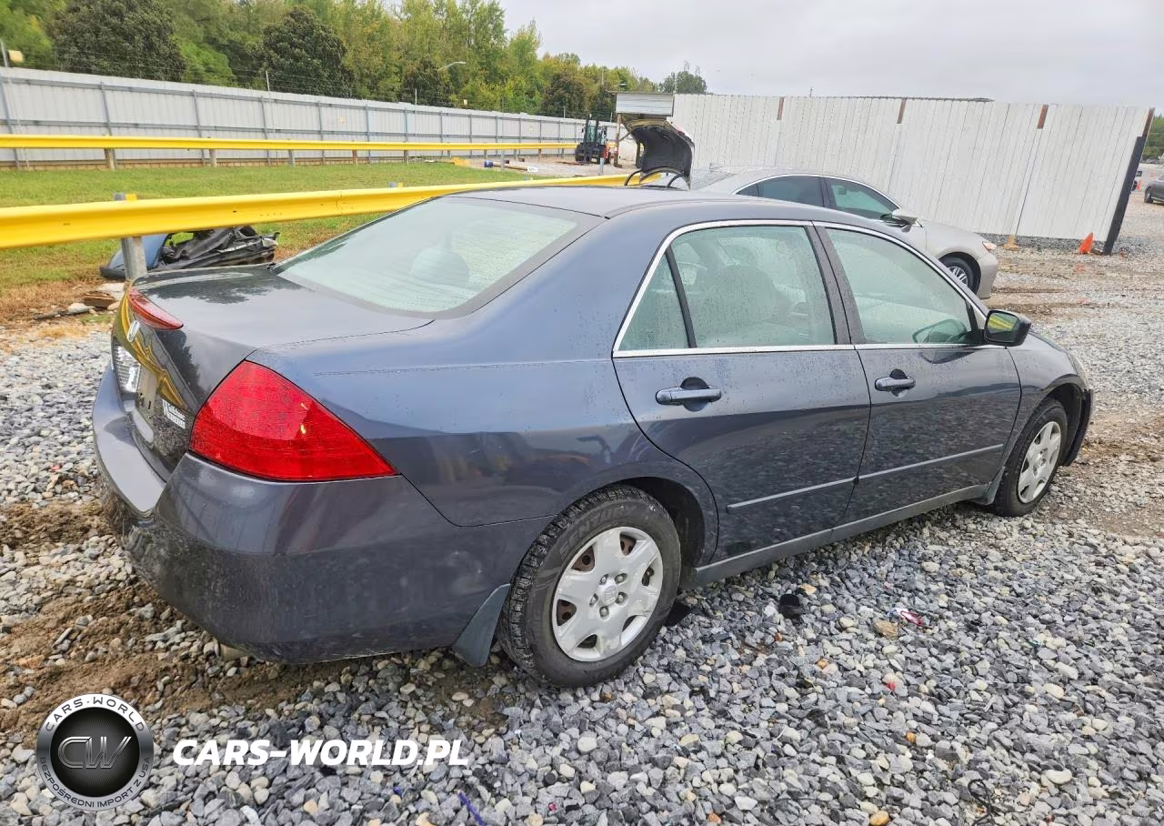 2007 Honda Accord Lx VIN:1HGCM56487A010127 - 3