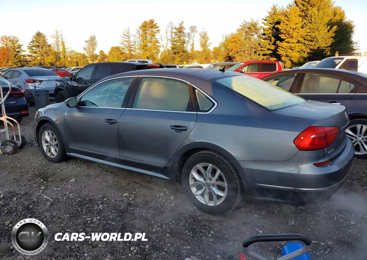 2016 Volkswagen Passat S VIN:1VWAT7A36GC052462 - 2